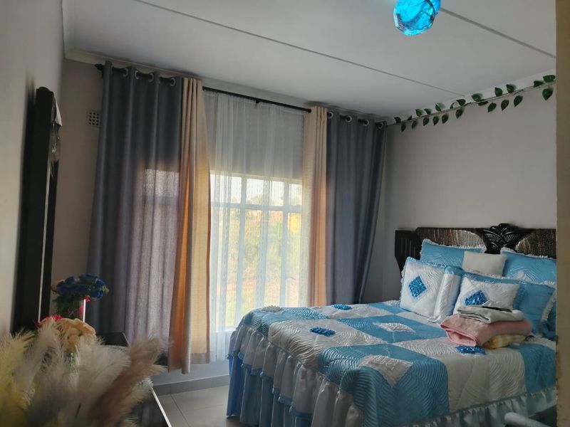 Neat as a Pin Top Floor Unit - Photo 9