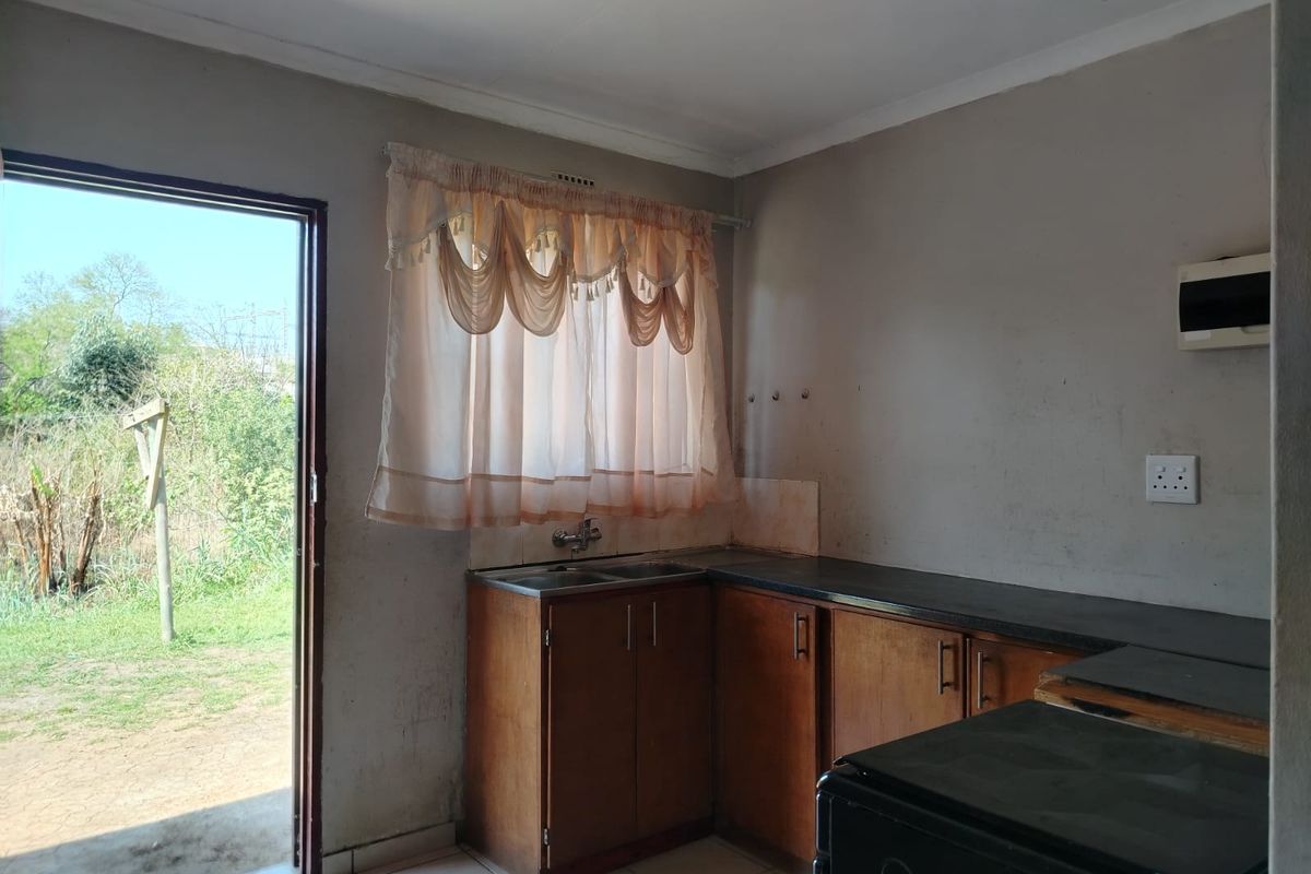Neat 2-Bedroom Home for Sale in Ngwelezane - Photo 2