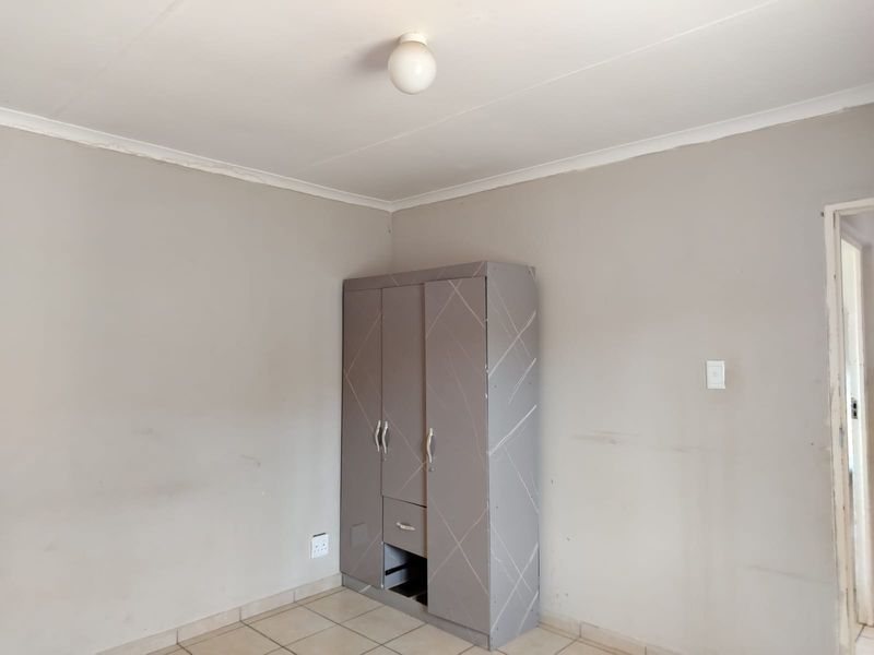 Neat 2-Bedroom Home for Sale in Ngwelezane - Photo 9