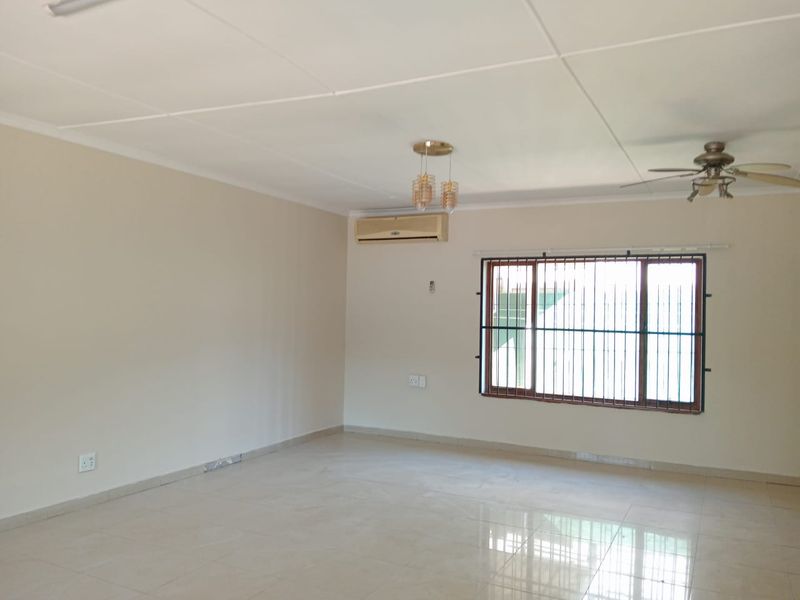Newly Renovated Family Home with Scenic Views in Empangeni - Photo 9