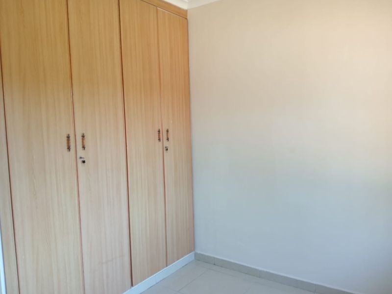 Newly Renovated Family Home with Scenic Views in Empangeni - Photo 7