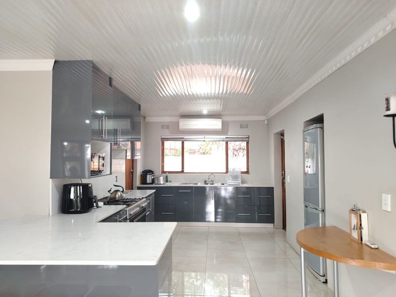 Hidden Gem in the Heart of Empangeni - Photo 3