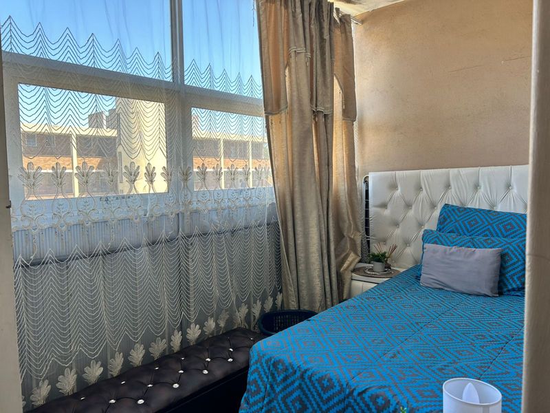 Perfect Investment or Starter Home! - Photo 8