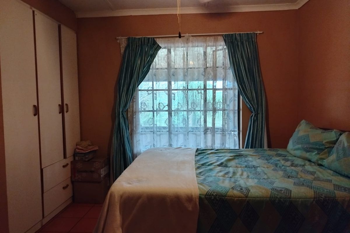 Versatile 1.3ha Smallholding with Established Pig Farming Operation located Just 15km from Empangeni - Photo 5
