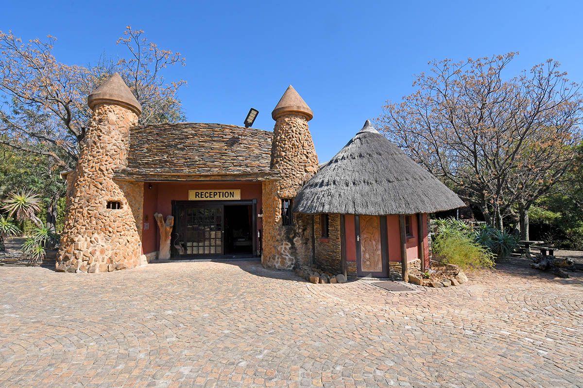 Tranquil 4 Star Guest Lodge - Photo 2