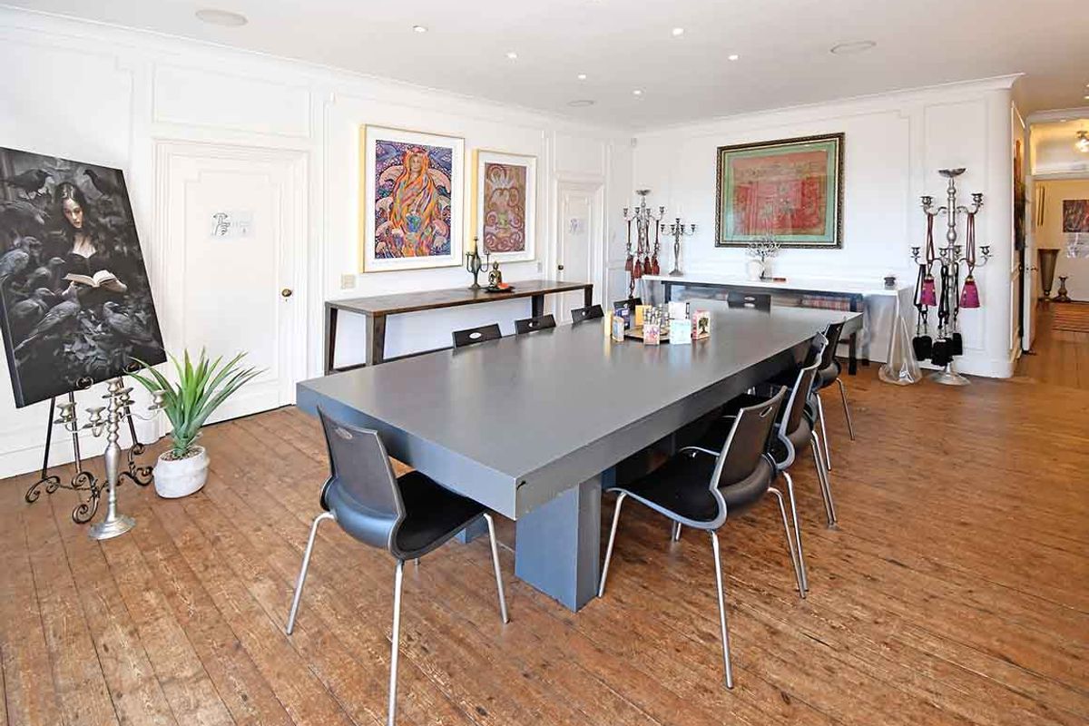4 Bedroom Home with Investment Opportunity - Photo 3