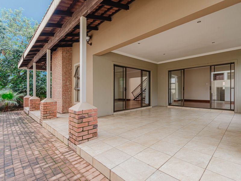 Contemporary Comfort and Convenience in Beverley Sandton - Photo 10