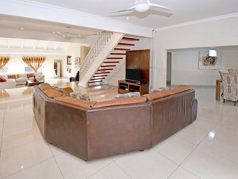 5-Bedroom Family Home in Secure Boomed Enclave, Bryanston - Photo 7