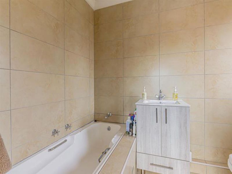 Apartment For Sale In Sandton - Photo 10