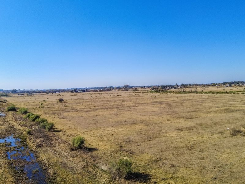 35  HA - Open land for planting perfect area - with access for a boat to the launch - Photo 4