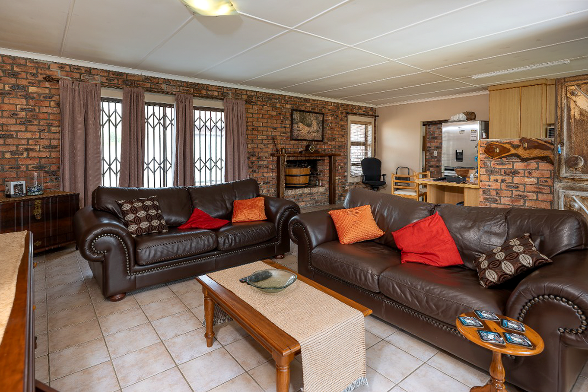 An Excellent Opportunity Near the Town’s Entrance - Photo 5