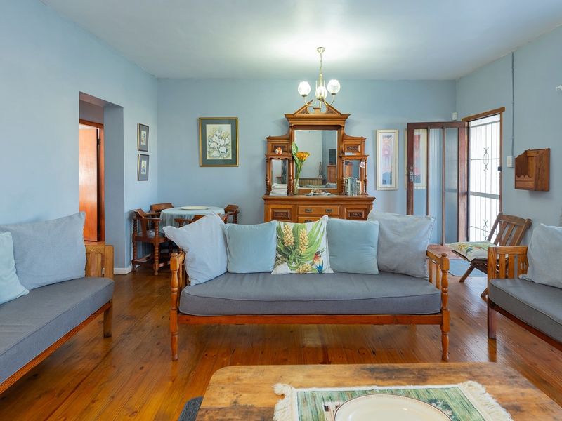 Wonderful Location & Income Generator! - Photo 4