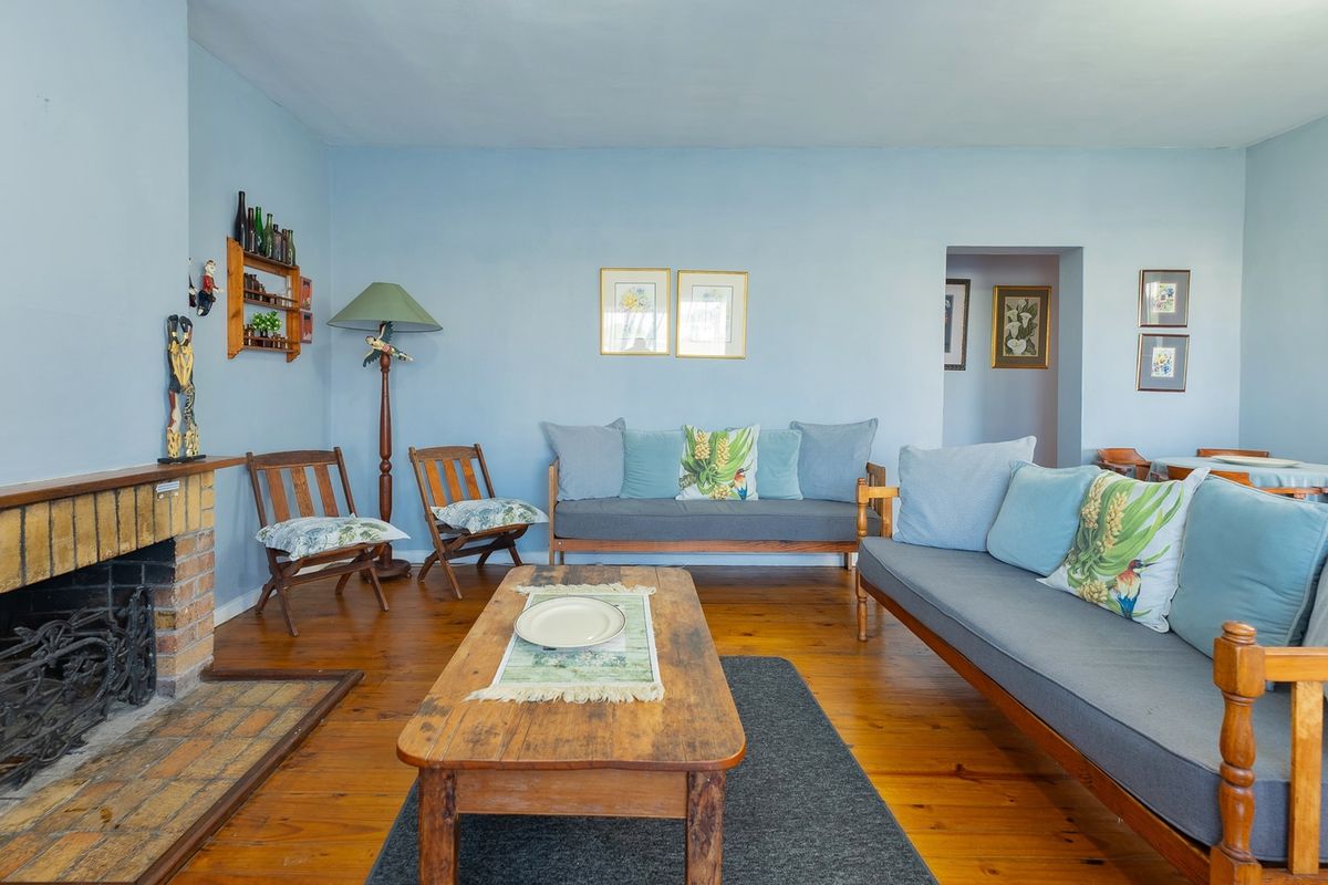 Wonderful Location & Income Generator! - Photo 3