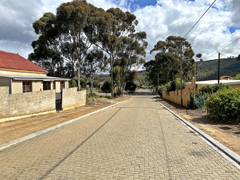 A Blank Canvas waiting to be Transformed - Photo 2