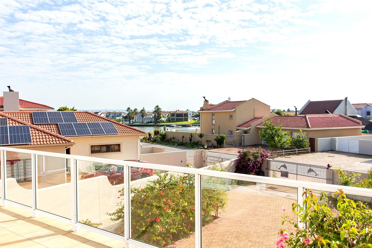 Tranquil Living In Port Owen - Photo 2