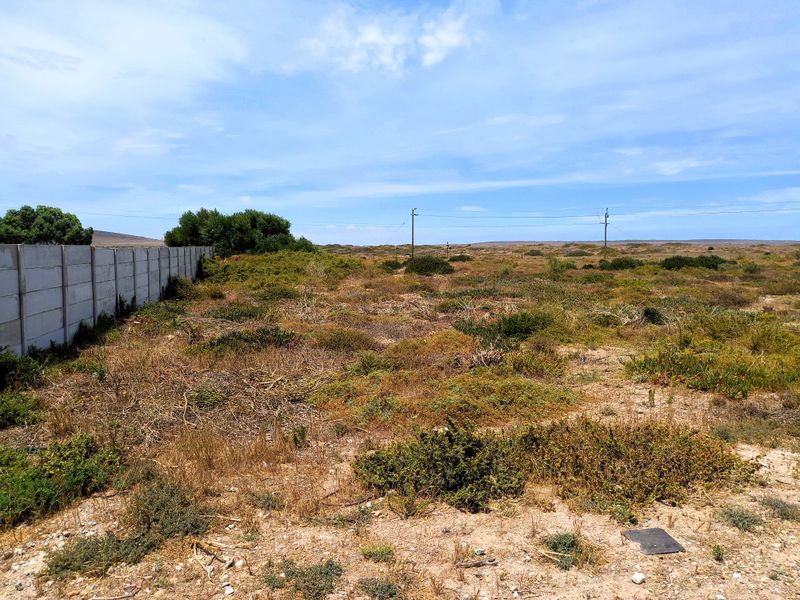 Britannia Bay - Photo 2