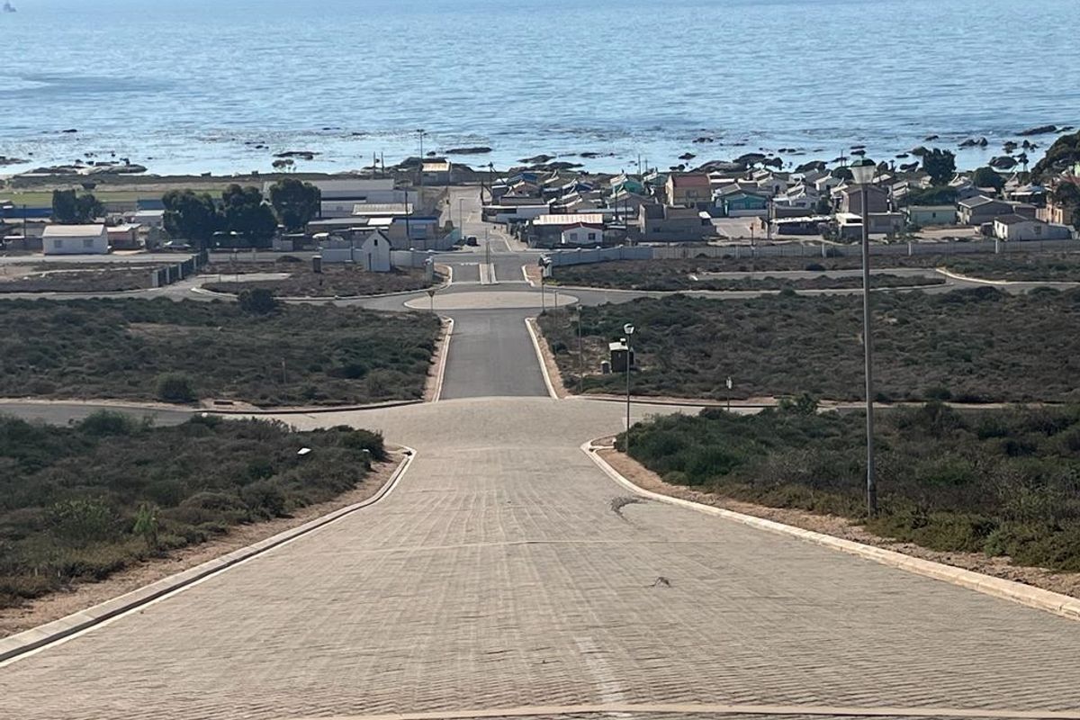 Unobstructed ocean views - Photo 2