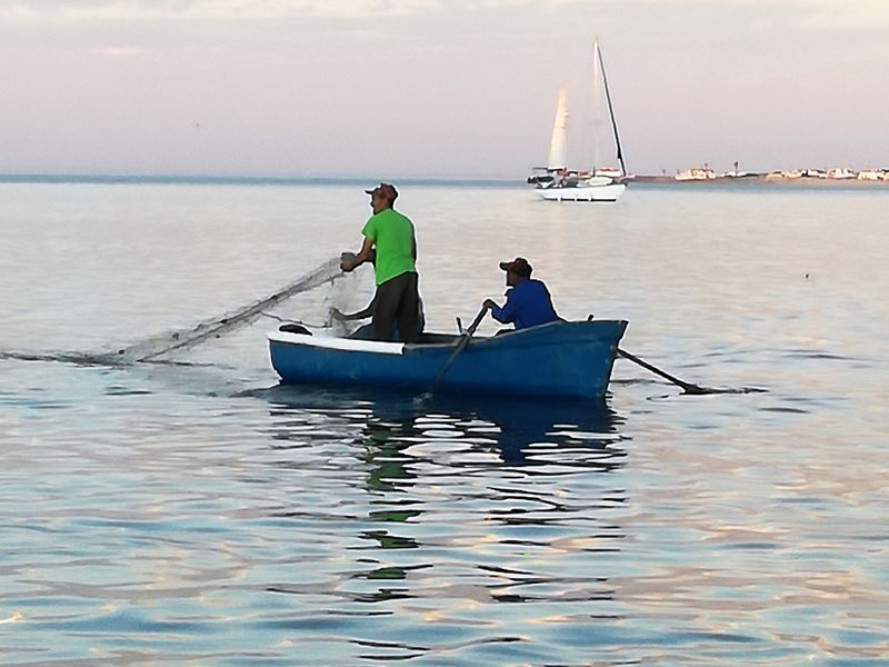 I like the sound of the waves - Photo 4