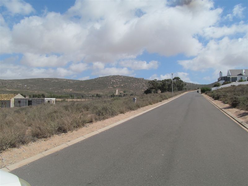 Stunning stand for sale in quiet area - Photo 3