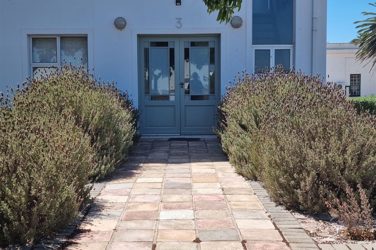 Spacious Home Located on the Golden Mile St Helena Bay - Photo 5