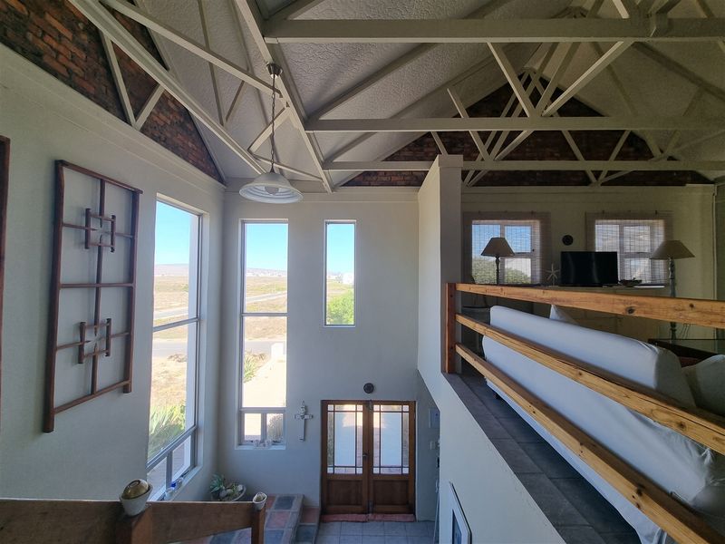 Spacious Home Located on the Golden Mile St Helena Bay - Photo 7