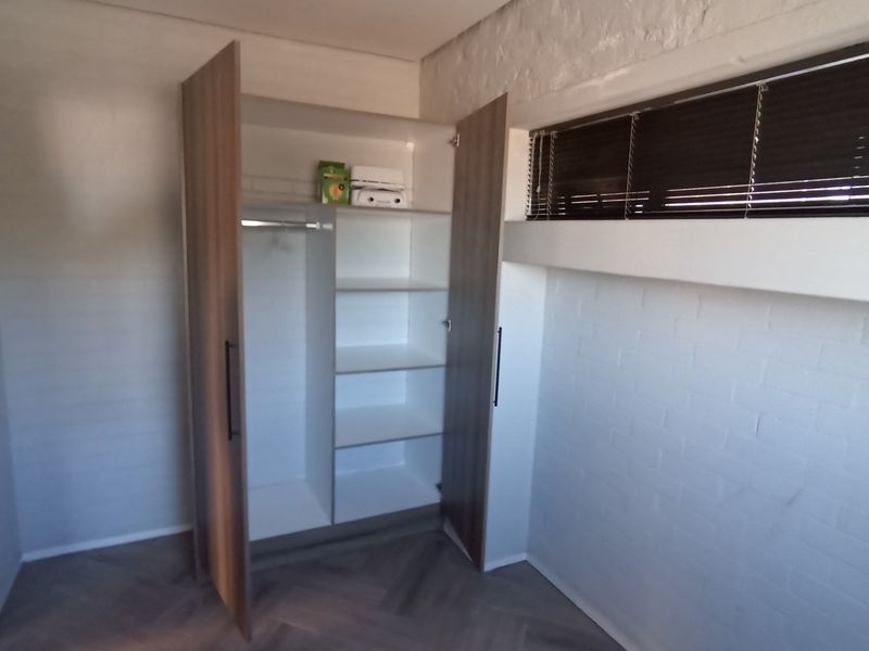 NEAT MODERN 2 BEDROOM GRANNYFLAT - Photo 10