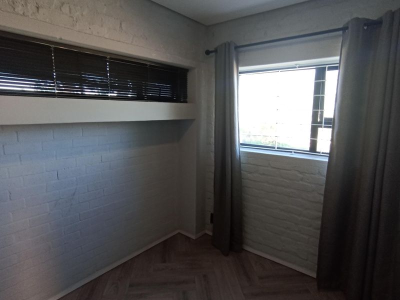 NEAT MODERN 2 BEDROOM GRANNYFLAT - Photo 9