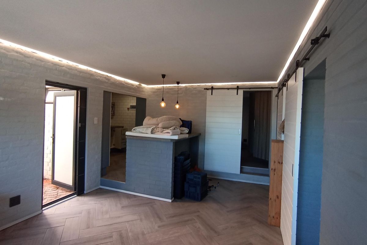 NEAT MODERN 2 BEDROOM GRANNYFLAT - Photo 4
