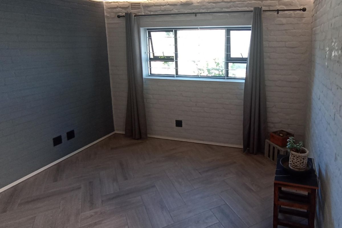 NEAT MODERN 2 BEDROOM GRANNYFLAT - Photo 3