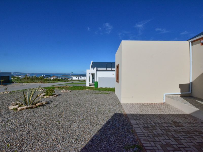 Charming New 3-Bedroom Home in Hoogland Security Estate, Saldanha - Photo 9
