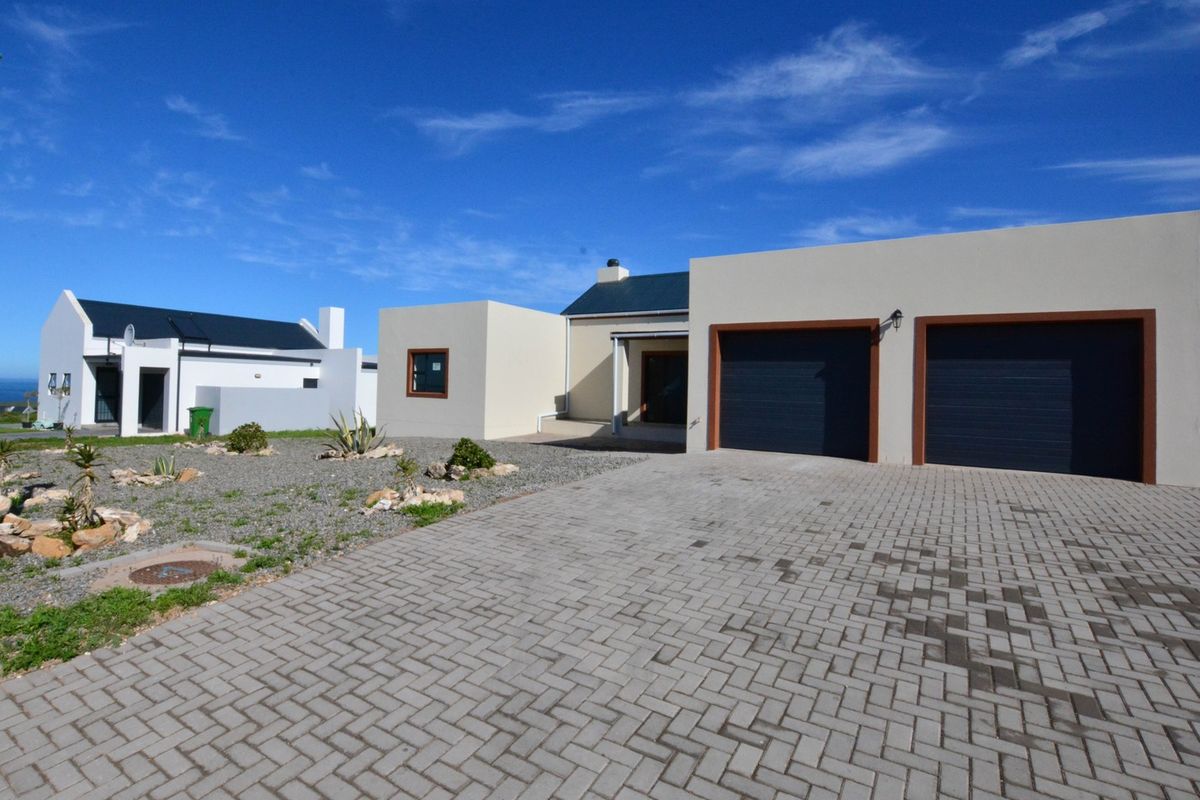 Charming New 3-Bedroom Home in Hoogland Security Estate, Saldanha - Photo 4