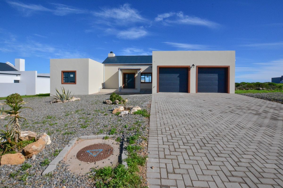 Charming New 3-Bedroom Home in Hoogland Security Estate, Saldanha - Photo 2