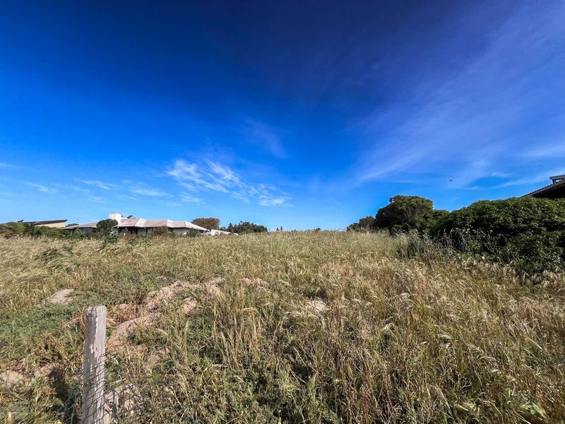 Seize the opportunity to build your dream home with stunning sea views in Saldanha Bay. - Photo 4