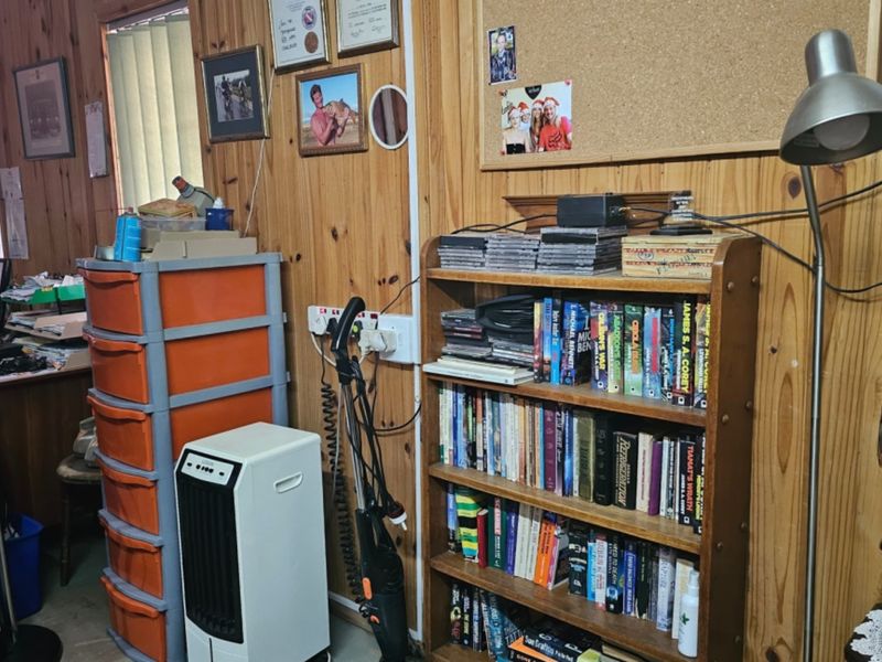 Explore a lucrative opportunity in Vredenburg with this versatile property - Photo 10