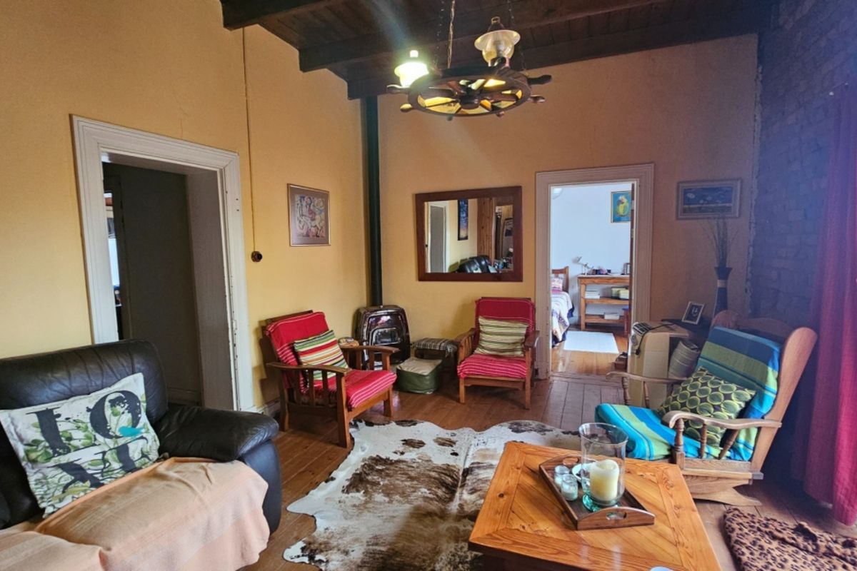 Explore a lucrative opportunity in Vredenburg with this versatile property - Photo 3