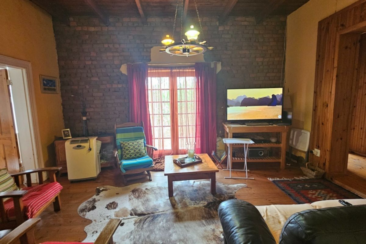 Explore a lucrative opportunity in Vredenburg with this versatile property - Photo 2