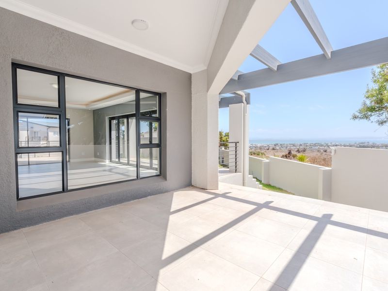 ARCHITECTURAL MASTERPIECE IN THE SOUGHT AFTER COASTAL TOWN  LANGEBAAN - Photo 7