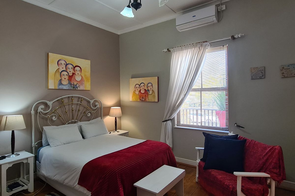 Elevated Beauty Geared For Family Living - Photo 5