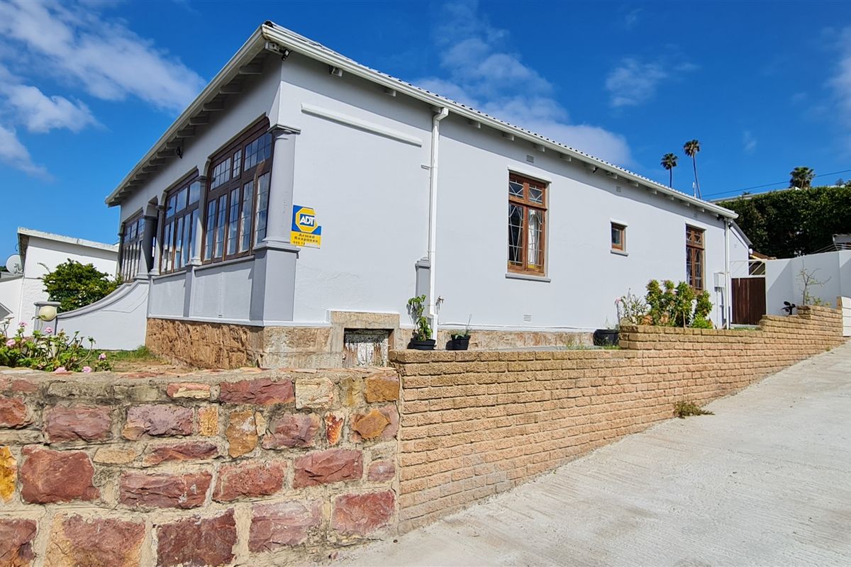 Historical Stone Town Home - Photo 2