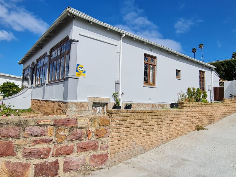 Historical Stone Town Home - Photo 2