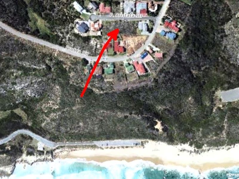 Your Blank Canvas Awaits. A 735m2 oasis in Dana Bay - Photo 2