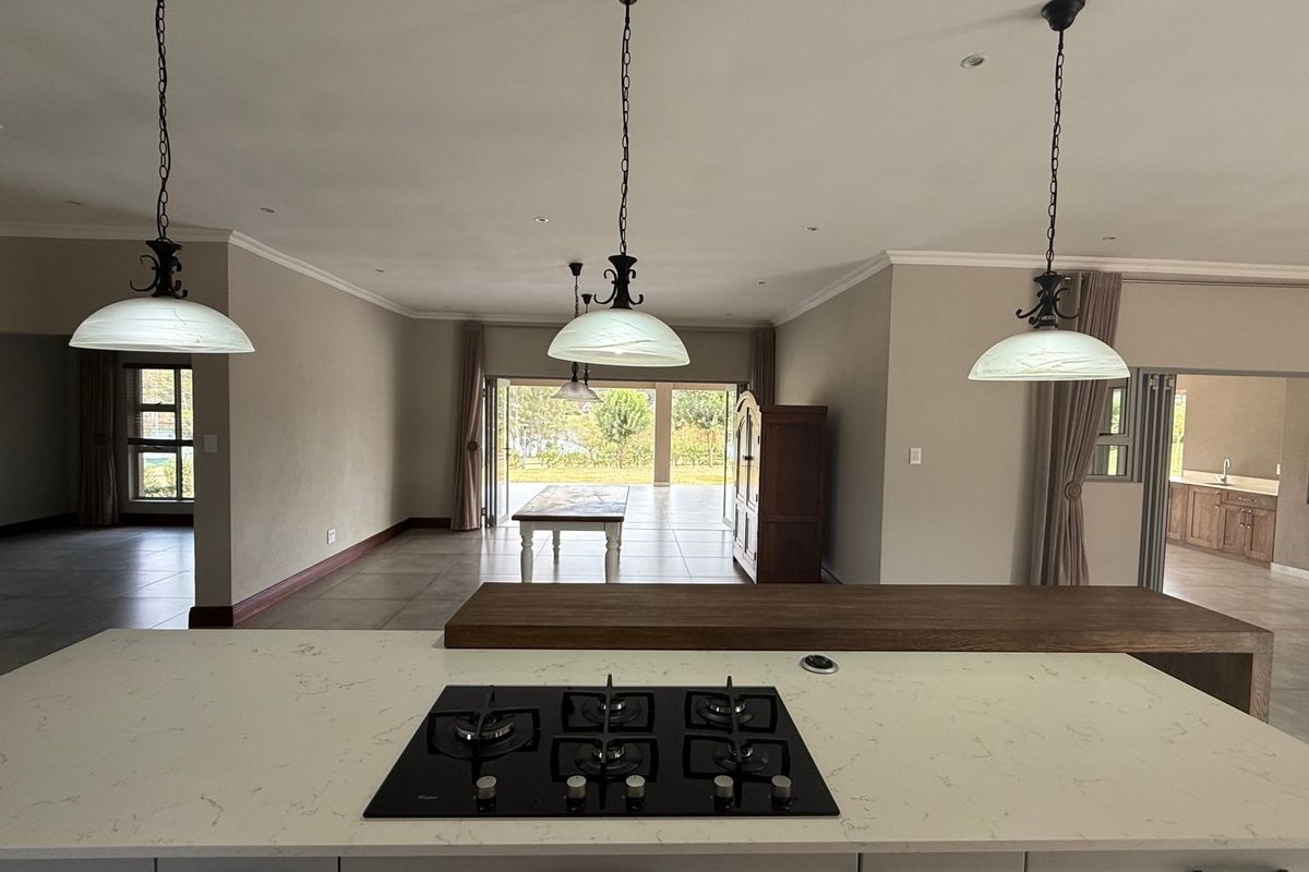 House Rental Monthly In White River - Photo 5
