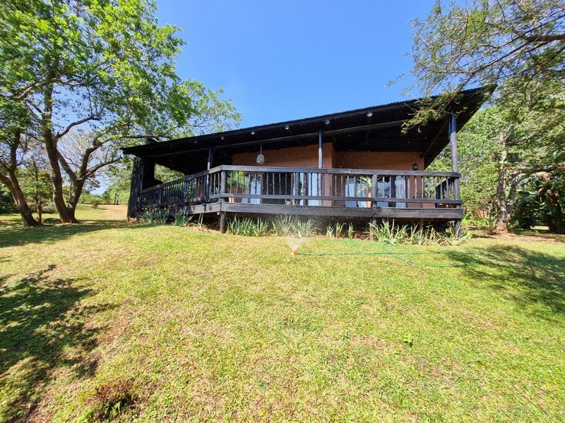 Spacious 2 en suite bedrooms  sectional title home in Hazey River Country Estate - Photo 2