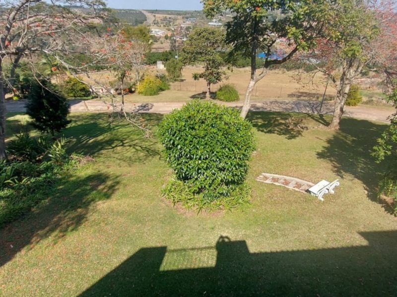 9,5 Ha Small Holdings in a popular part of White River. - Photo 5