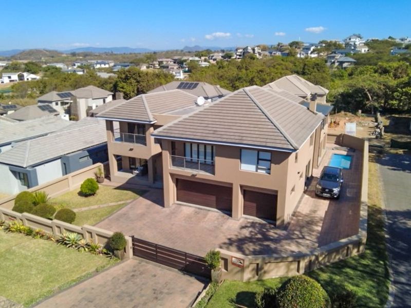 This magnificent residence in a gated Security Estate in Mbombela, boasts an array of features - Photo 9