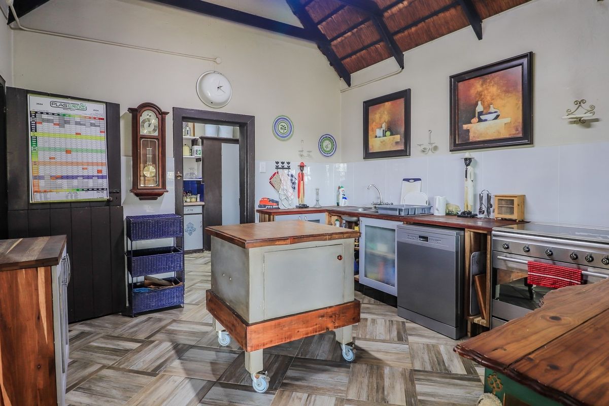 Exclusive 4.4ha smallholding White River - Photo 5