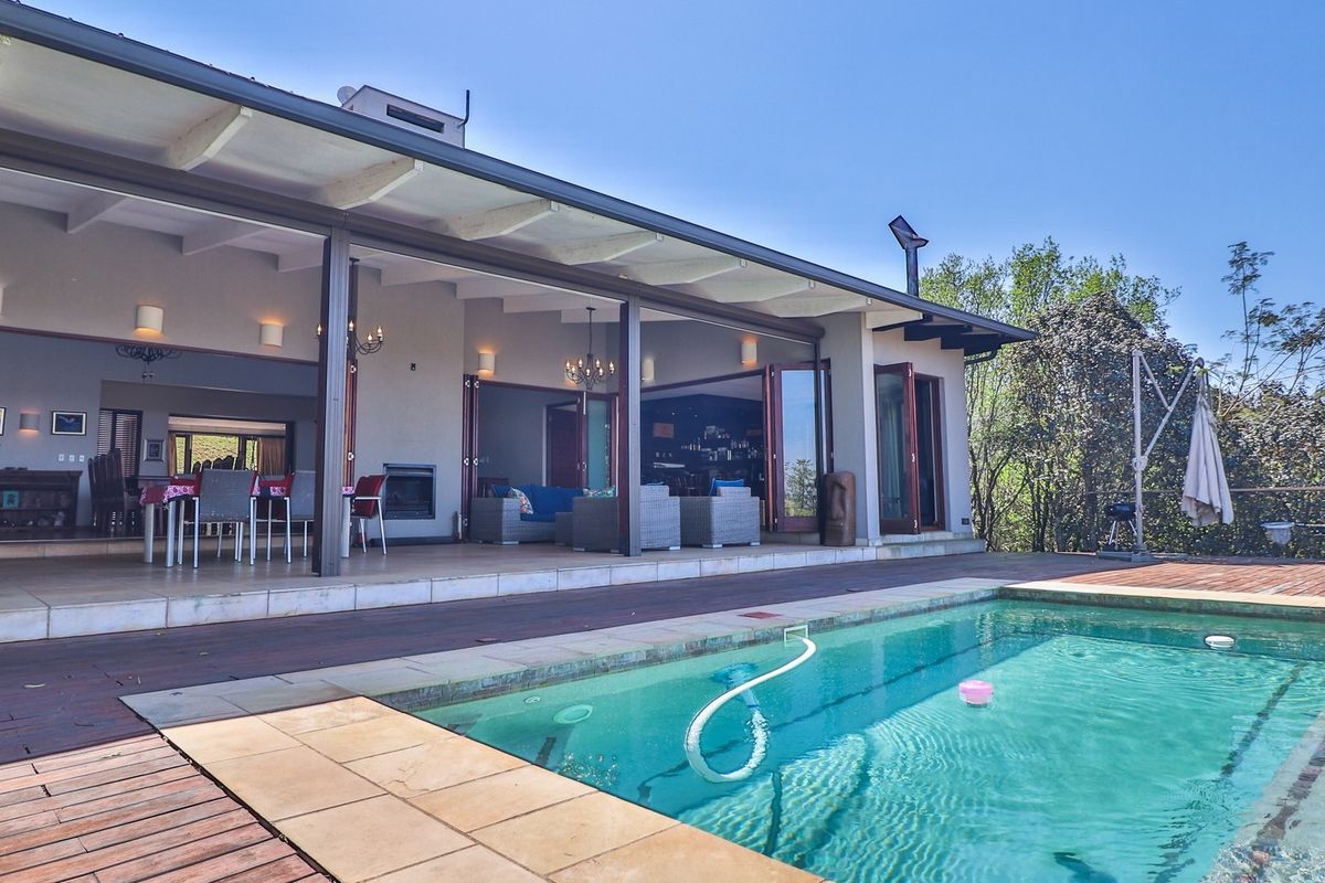 House For Sale In White River - Photo 2