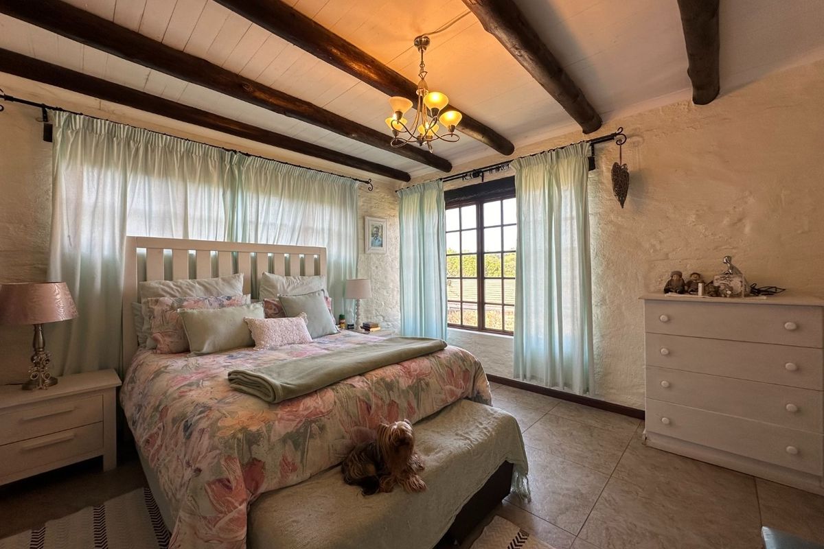 WHITE RIVER EXT 6 – ENTERTAINERS HOME FOR SALE - Photo 2