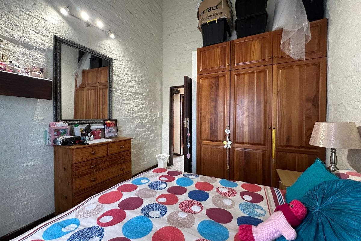 WHITE RIVER EXT 6 – ENTERTAINERS HOME FOR SALE - Photo 5