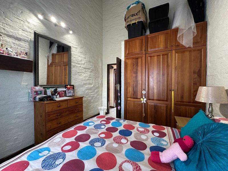 WHITE RIVER EXT 6 – ENTERTAINERS HOME FOR SALE - Photo 5